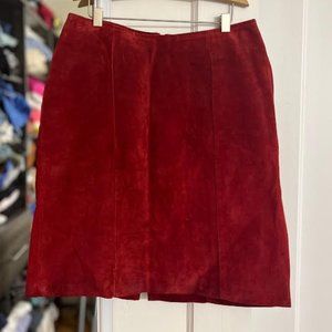Leather by Wilson's Vintage Suede Leather Mini Skirt in Red - Size 10
